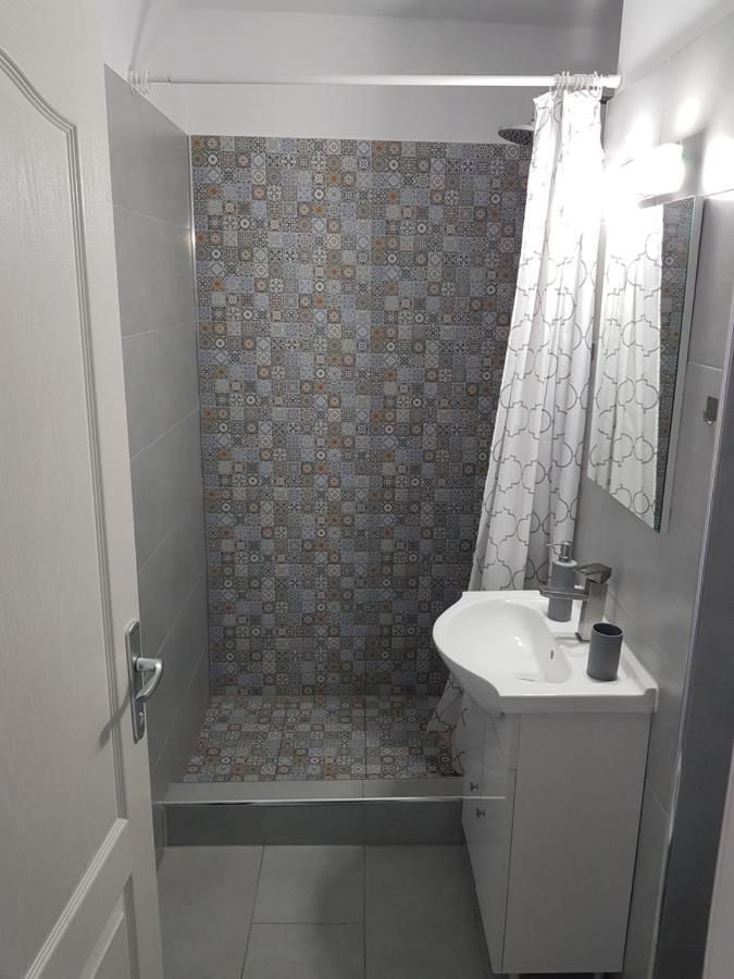 Ana Apartament Râmnicu Vâlcea Εξωτερικό φωτογραφία