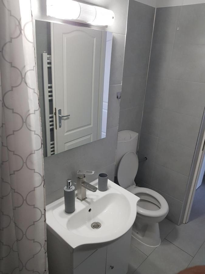 Ana Apartament Râmnicu Vâlcea Εξωτερικό φωτογραφία