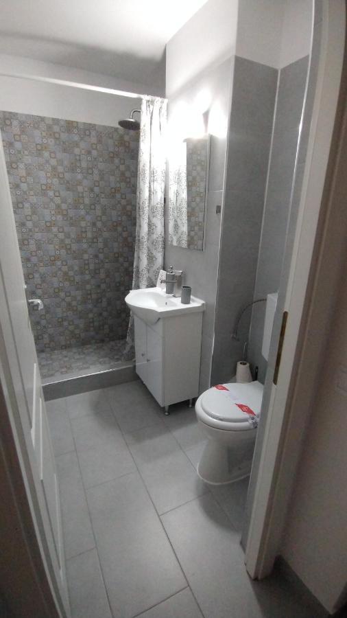 Ana Apartament Râmnicu Vâlcea Εξωτερικό φωτογραφία